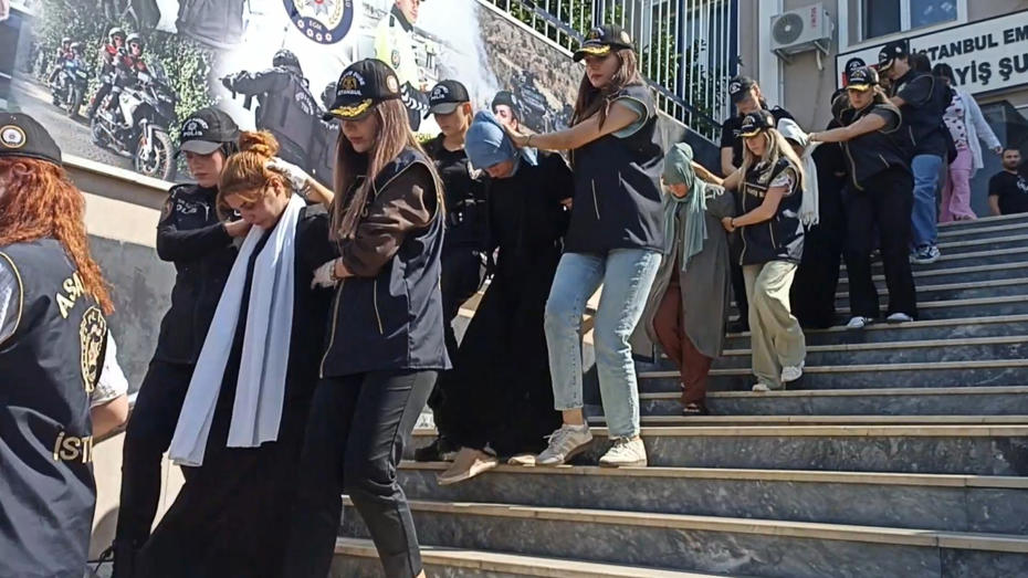 İstanbul'da Yankesicilik Çetesine Büyük Operasyon: 26 Şüpheli Gözaltında