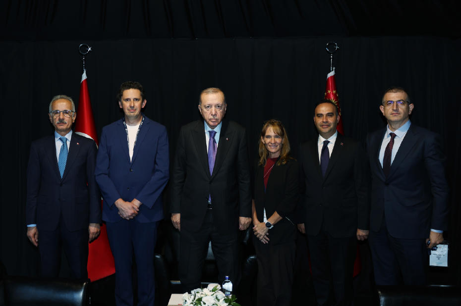 Cumhurbaşkanı Erdoğan, SpaceX üst düzey yöneticilerini kabul etti
