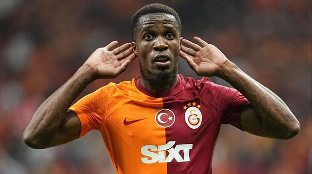 Wilfried-zaha-galatasaray-1699262659-121243