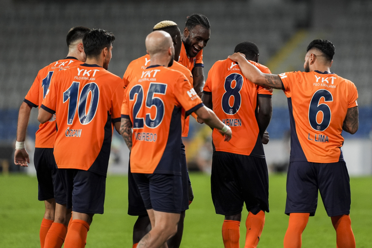 Başakşehir, UEFA Konferans Ligi'nde lig aşamasına yükseldi