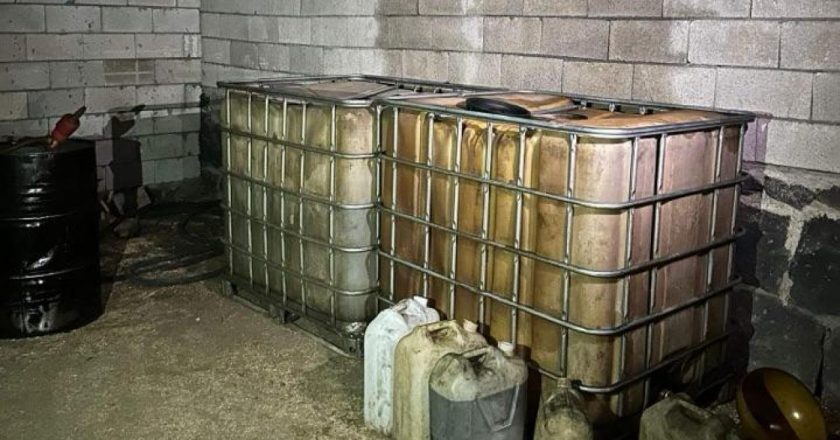 Ağrı'da gümrükte 4 bin 190 litre akaryakıt ve çeşitli ürünler ele geçirildi