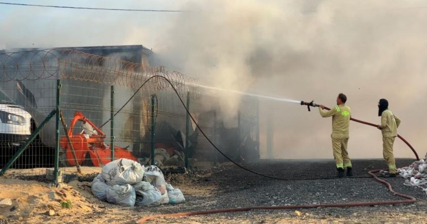 Arnavutköy cankurtaran merkezindeki yangın söndürüldü