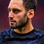 Hakan Çalhanoğlu’na Uluslararası Akdeniz Mükemmellik Ödülü!