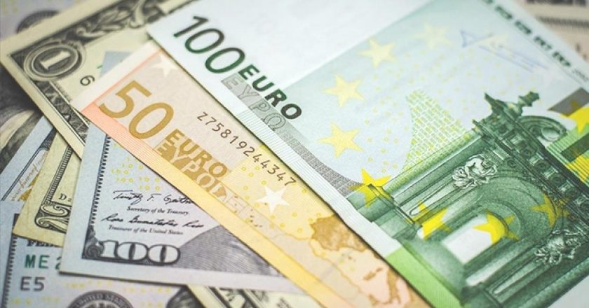 Türkiye yıl içinde uygun şartlarda 7,7 milyar dolar dış finansman sağladı