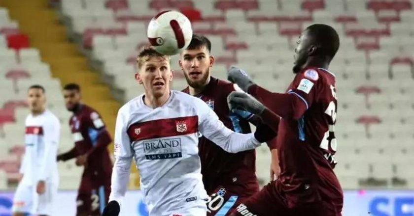 Trabzonspor Sivasspor maçı saat kaçta? Trabzonspor Sivasspor maçı hangi kanalda? Trabzonspor Sivasspor Maçı saat 11.00’de başlıyor