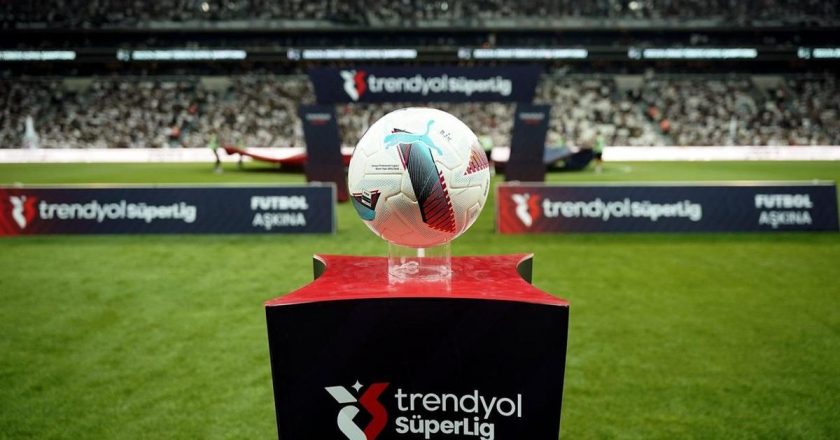SON DAKİKA | Beşiktaş – Galatasaray derbisinin tarihi belli oldu