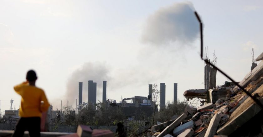 Hamas, Batı Şeria’daki Filistinlileri Gazze için cuma sabahı camilerde toplanmaya çağırdı