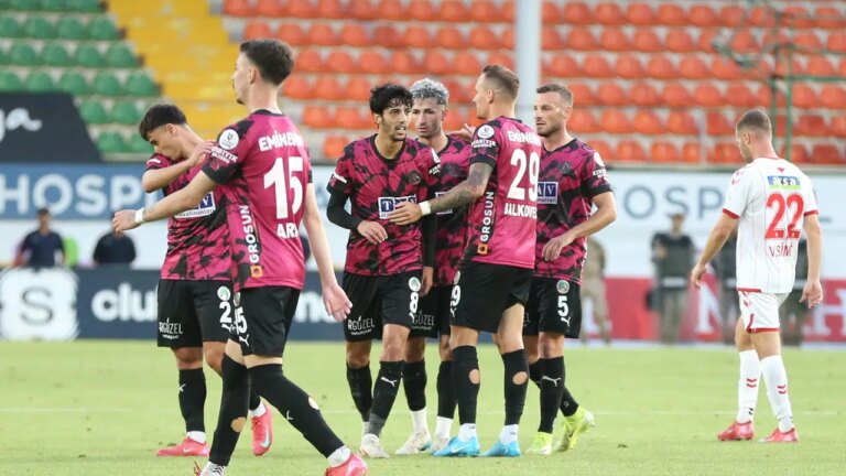 Alanyaspor, Sivasspor'u 2 golle mağlup etti!