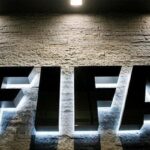 FIFA’dan aldığı cezayla ligin dibine demir atan eski Süper Lig takımı tüm maçlarını kazansa bile 1 puanı olamayacak…