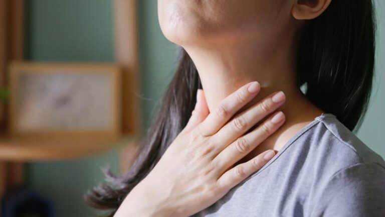 Tiroid Kanseri Belirtileri Nelerdir? Tiroid Kanseri Nasıl Anlaşılır? Tiroid Kanseri Tedavi Yöntemleri Nelerdir?