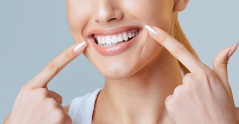 Gülüşünüzü Yenileyen Etkili Diş Estetiği Çözümleri