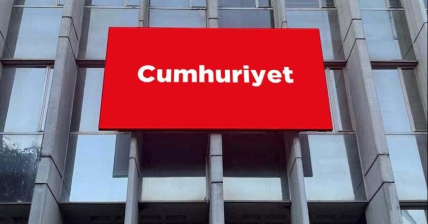 TDK Cumhuriyet Bayramı’nı sözcüklerle kutluyor