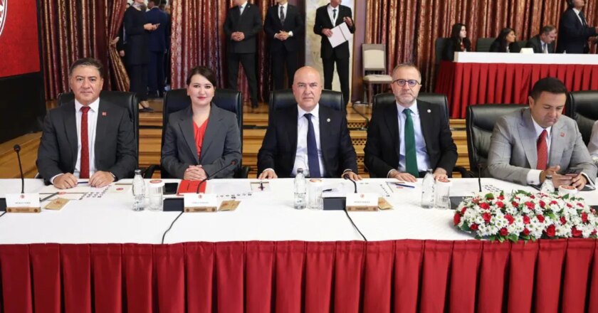 CHP’li Bakan’dan olası İmralı ziyareti değerlendirmesi: ‘Erdoğan çözüm peşinde değil, taktiksel bakıyor’ – Son Dakika Siyaset Haberleri