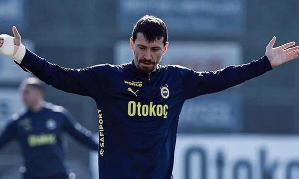 Mert Hakan Yandaş’a PFDK’dan 3 maç men cezası!