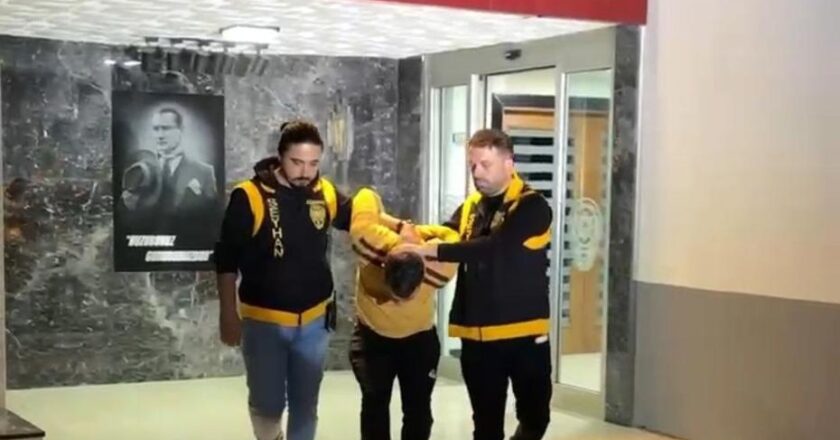 8 Yaşındaki Kızını Şiddetle Döven Baba Gözaltına Alındı